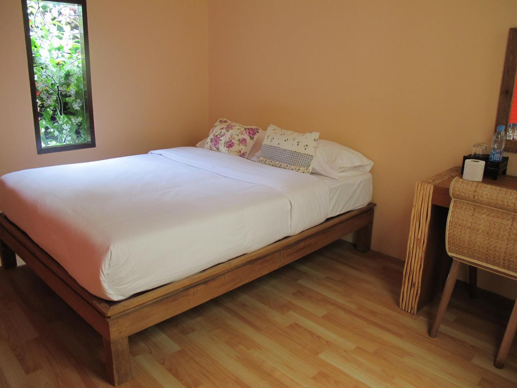 Hotel Baan Songjum Chiang Mai Zimmer foto