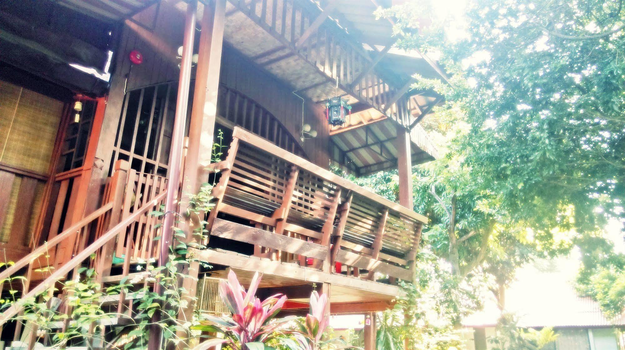 Hotel Baan Songjum Chiang Mai Exterior foto
